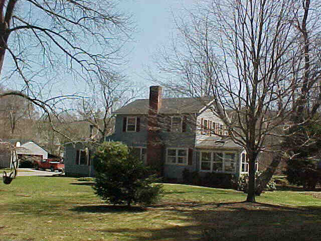 Building photograph for 22 FORGE LANE